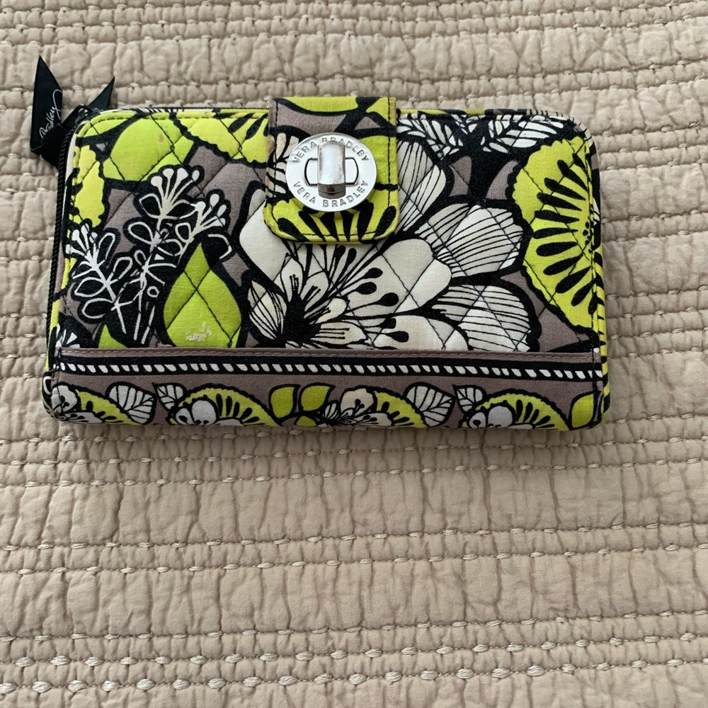 Large turn lock wallet